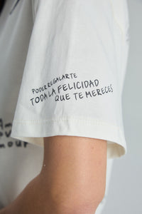 Camiseta Feel like home - Marfil