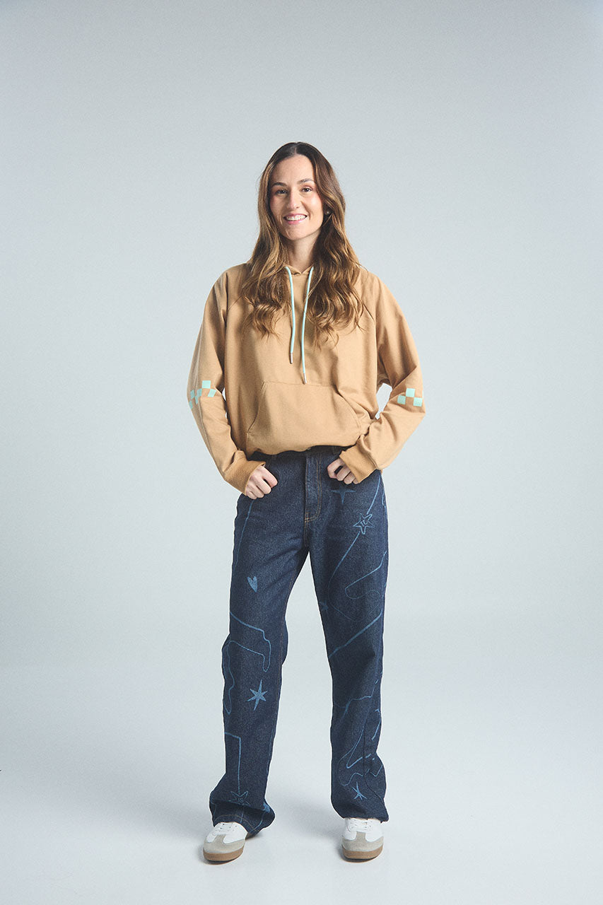 Buzo Corazón en llamas - Café