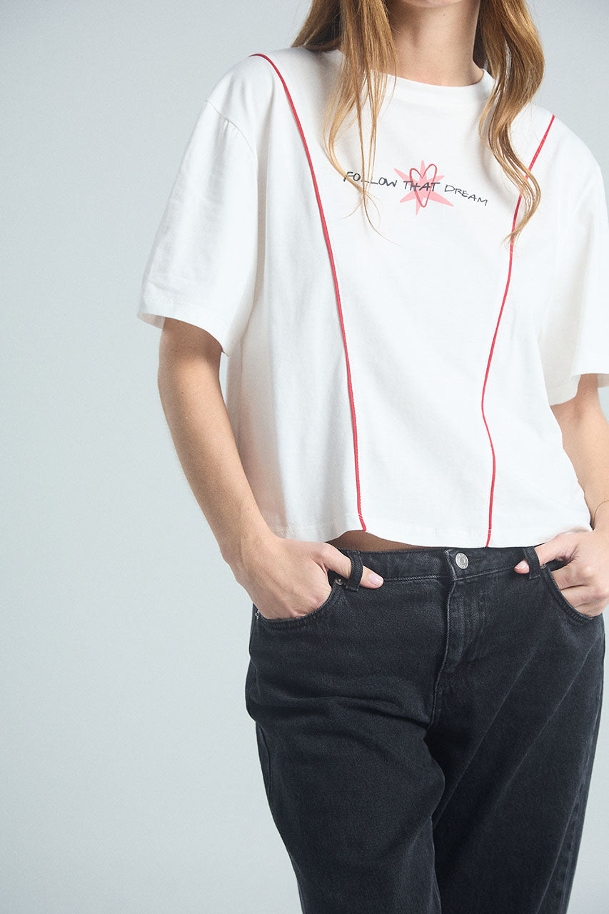 Camiseta Follow that dream - Marfil