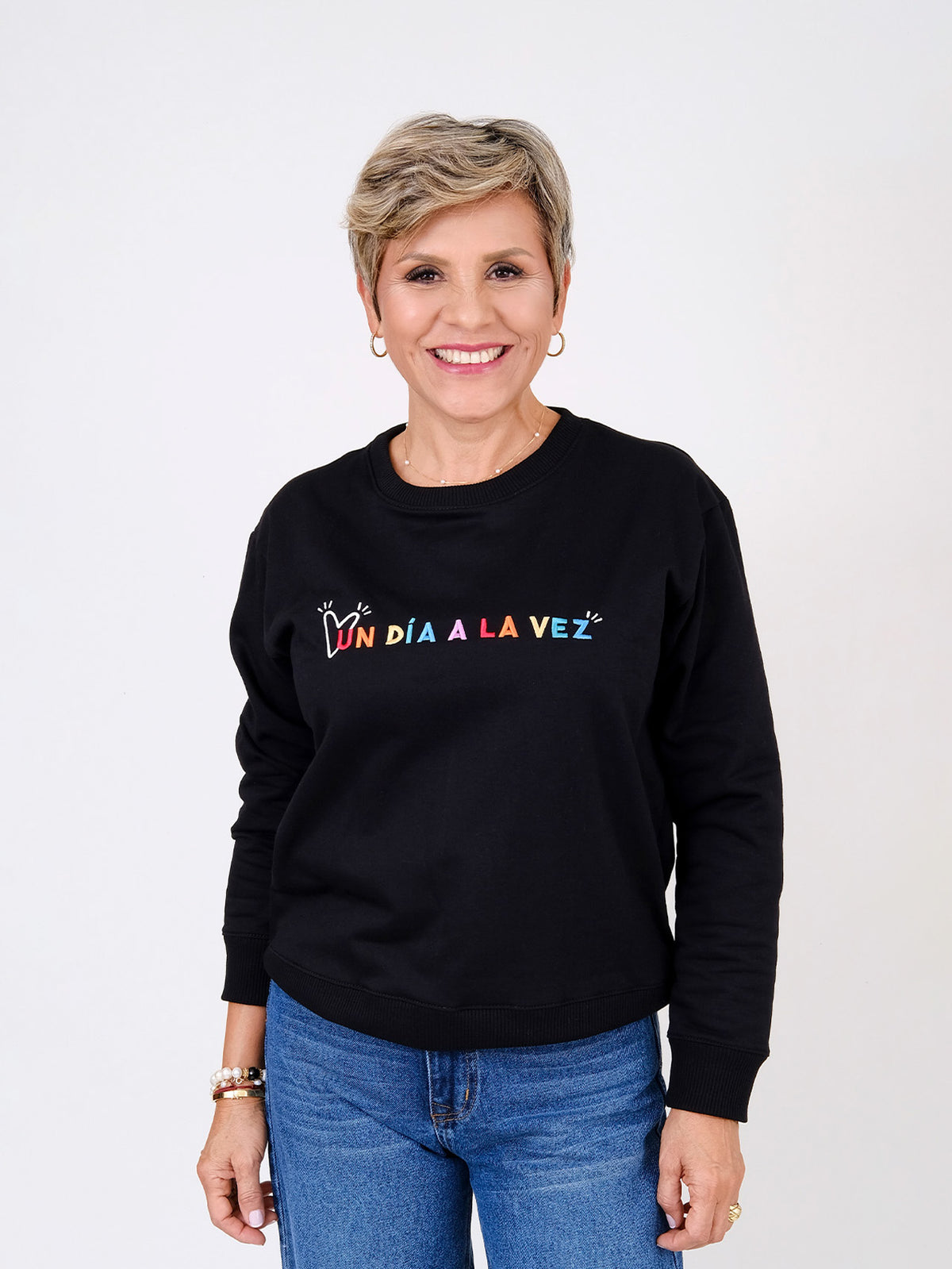 Buzo Un día a la vez - Negro