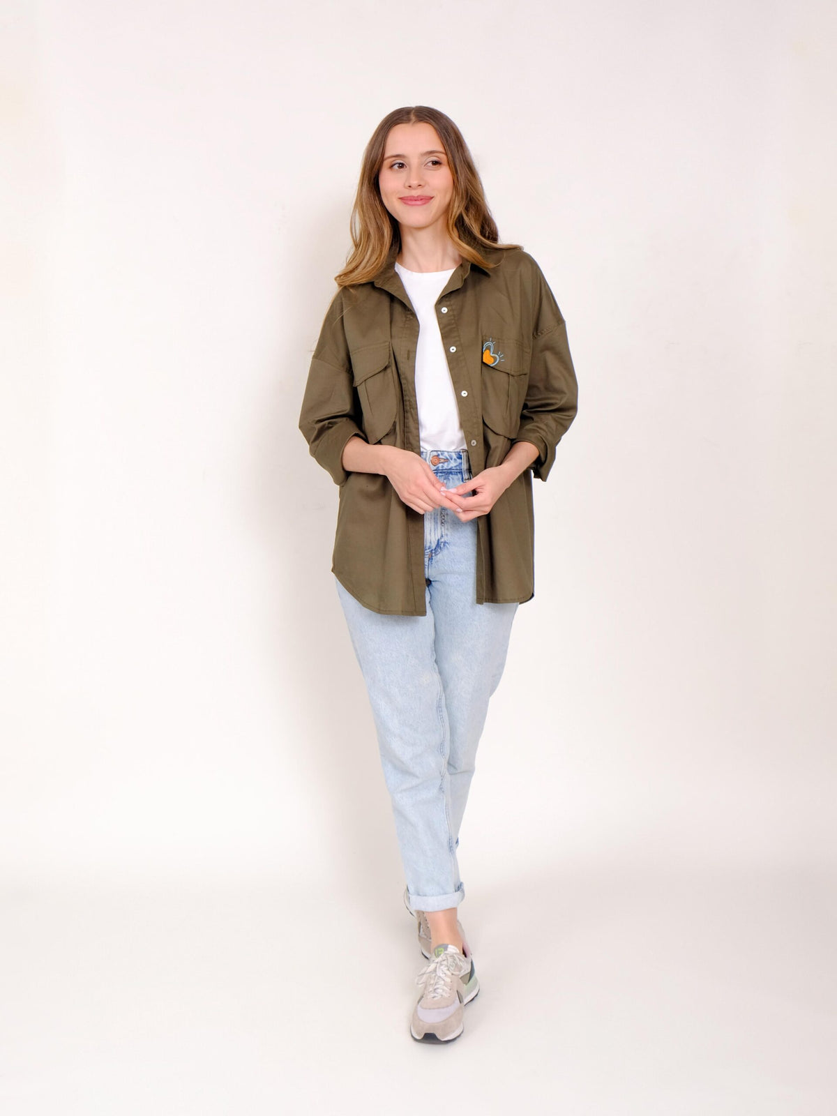Sobrecamisa Love is all you need [Venta de Garaje]