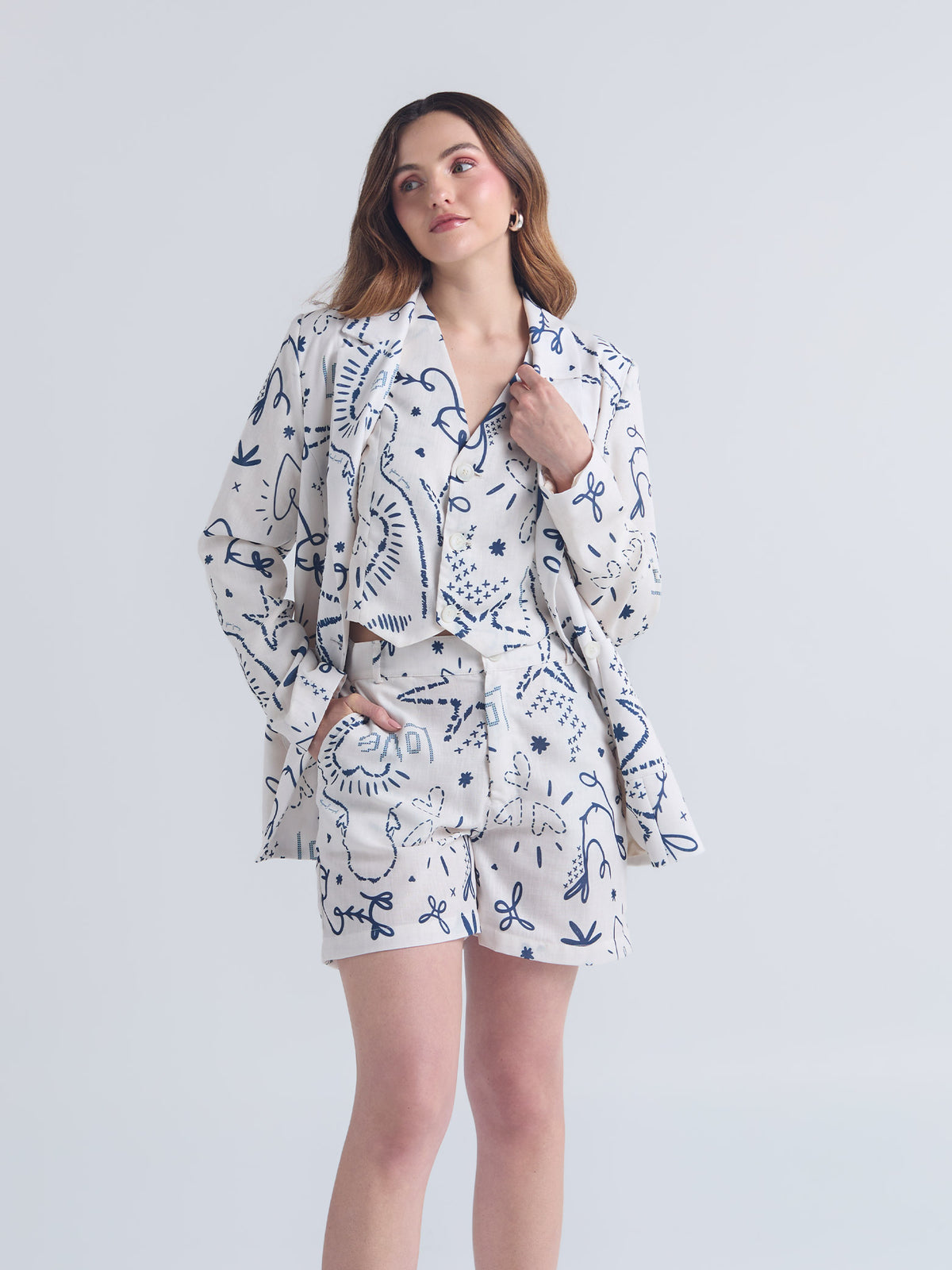 Set Lazos - Marfil Blazer, Chaleco & Short