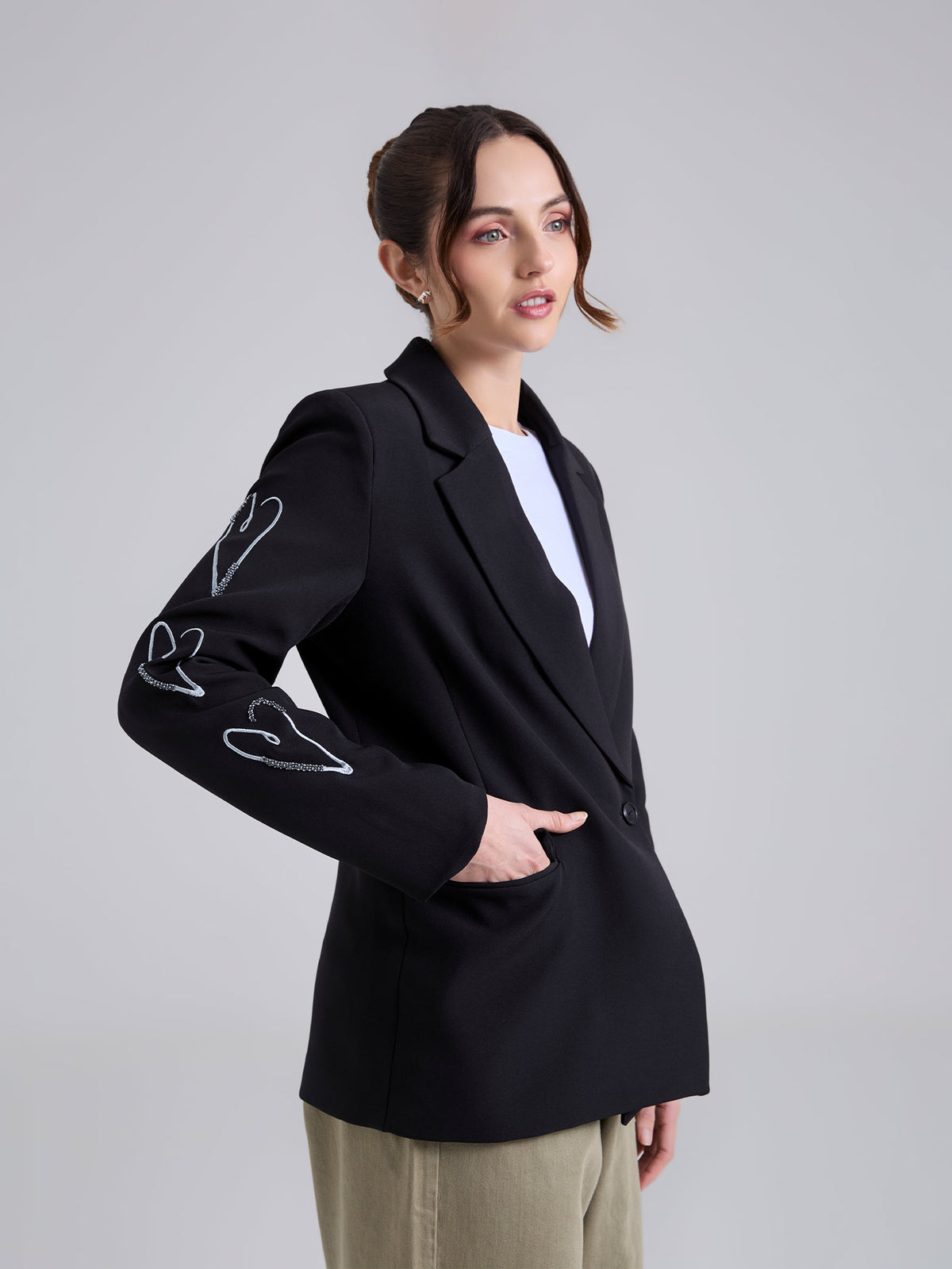 Blazer Bordado - Negro
