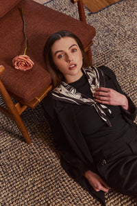 Set Bordado - Negro Blazer & Pantalón