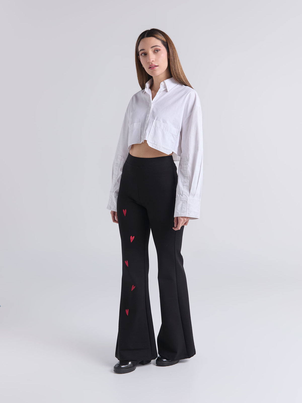 Pantalón Flare básico - Negro
