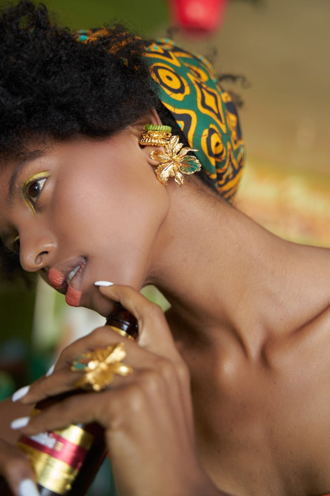 Ear Cuff De Lagunas Sin Tejido