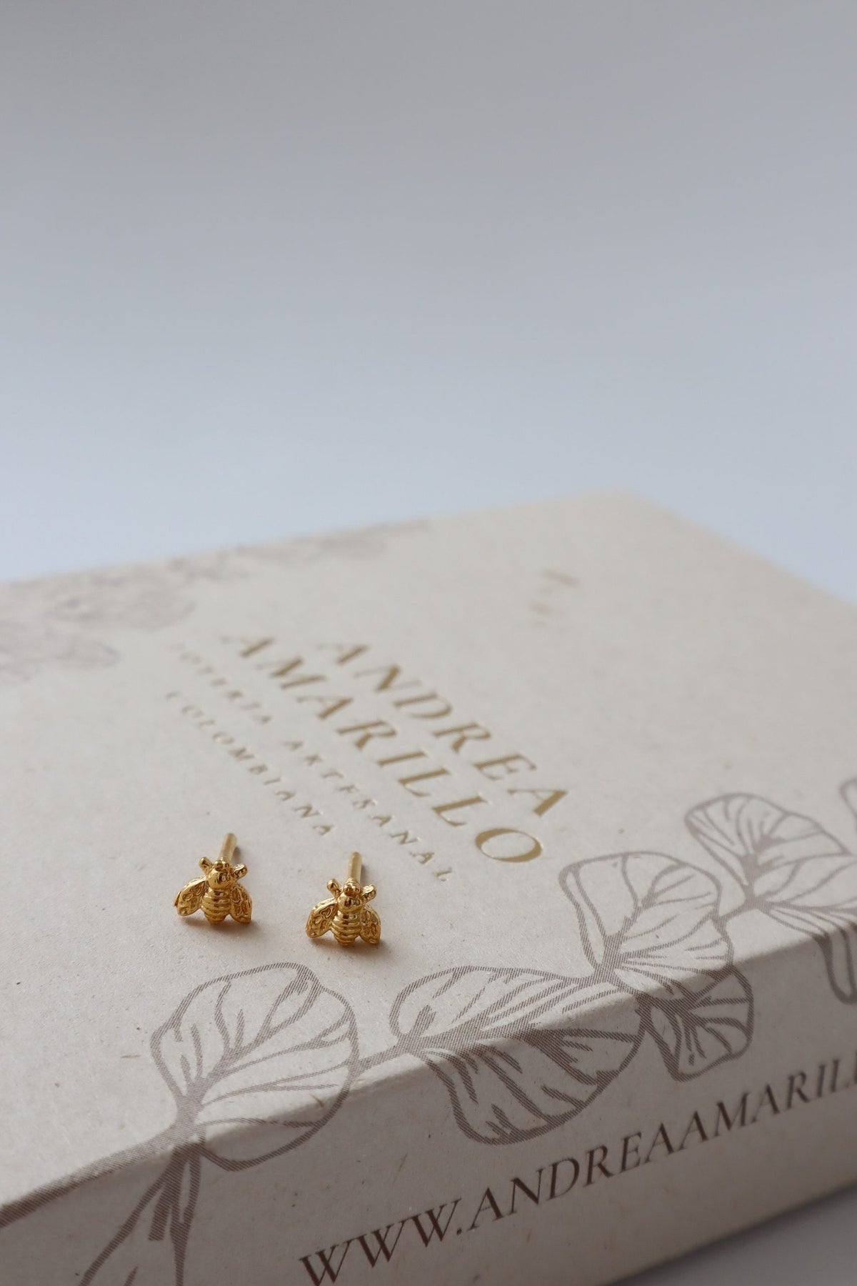 Topos De Abeja Angelita