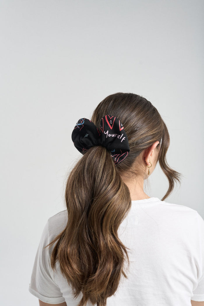 Scrunchie Corazón - Negro