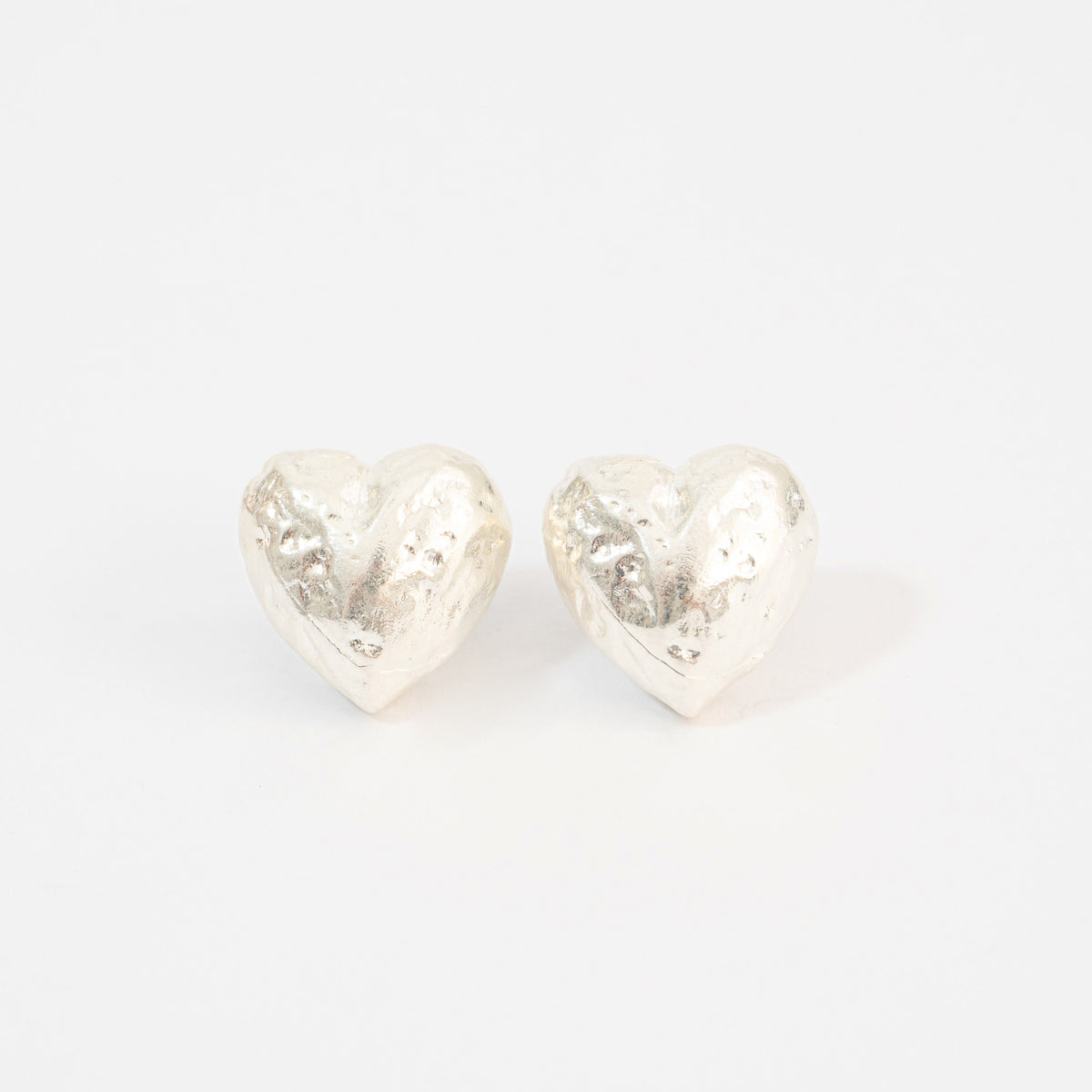 Aretes Corazón De Relieve