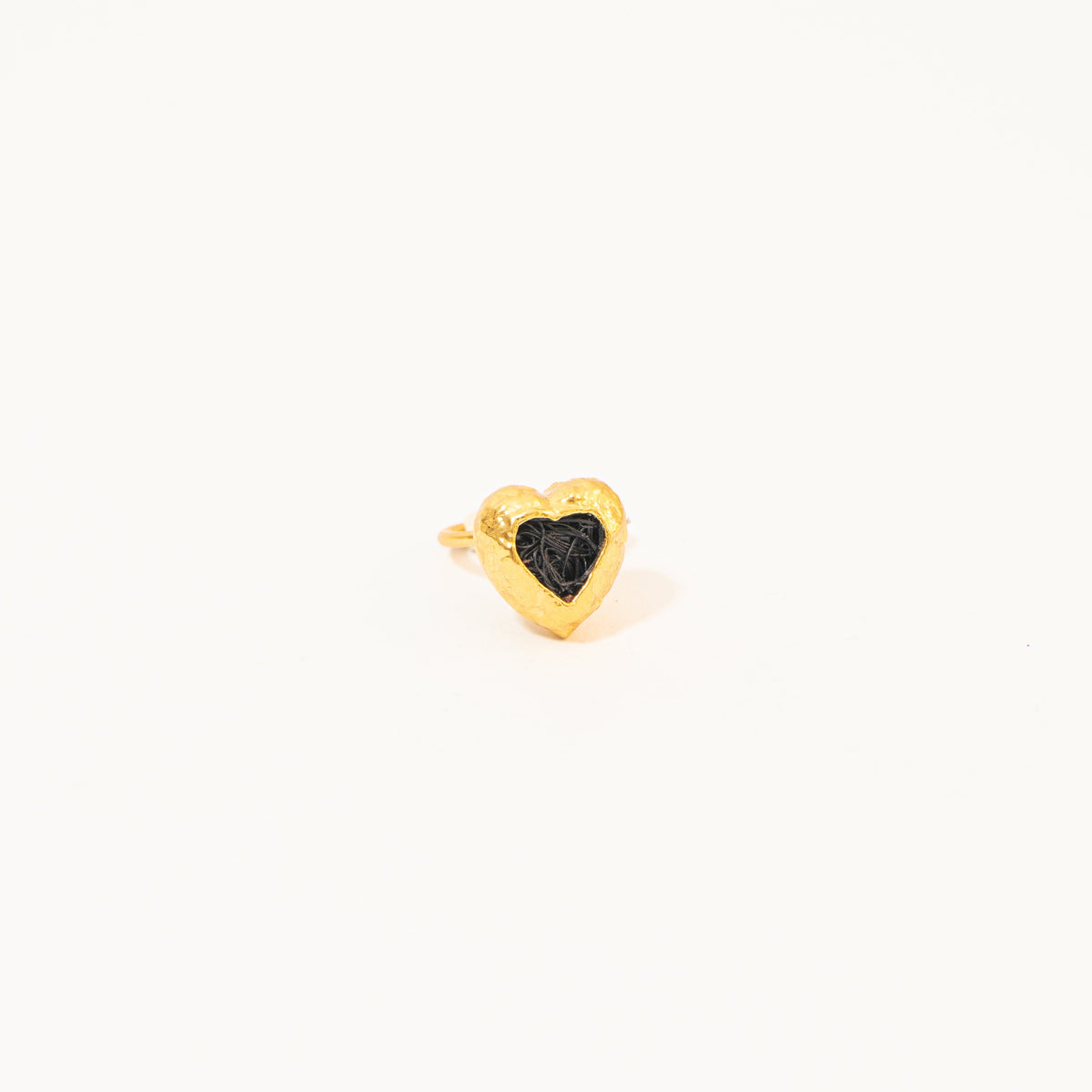 Ear Cuff Corazón De Relieve Tejido